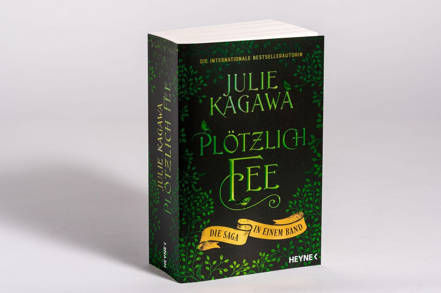 Bild: 9783453321519 | Plötzlich Fee | Die Saga in einem Band | Julie Kagawa | Taschenbuch