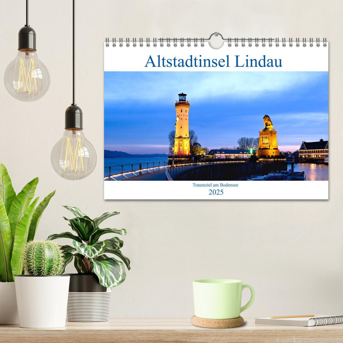 Bild: 9783435055760 | Altstadtinsel Lindau - Traumziel am Bodensee (Wandkalender 2025 DIN...