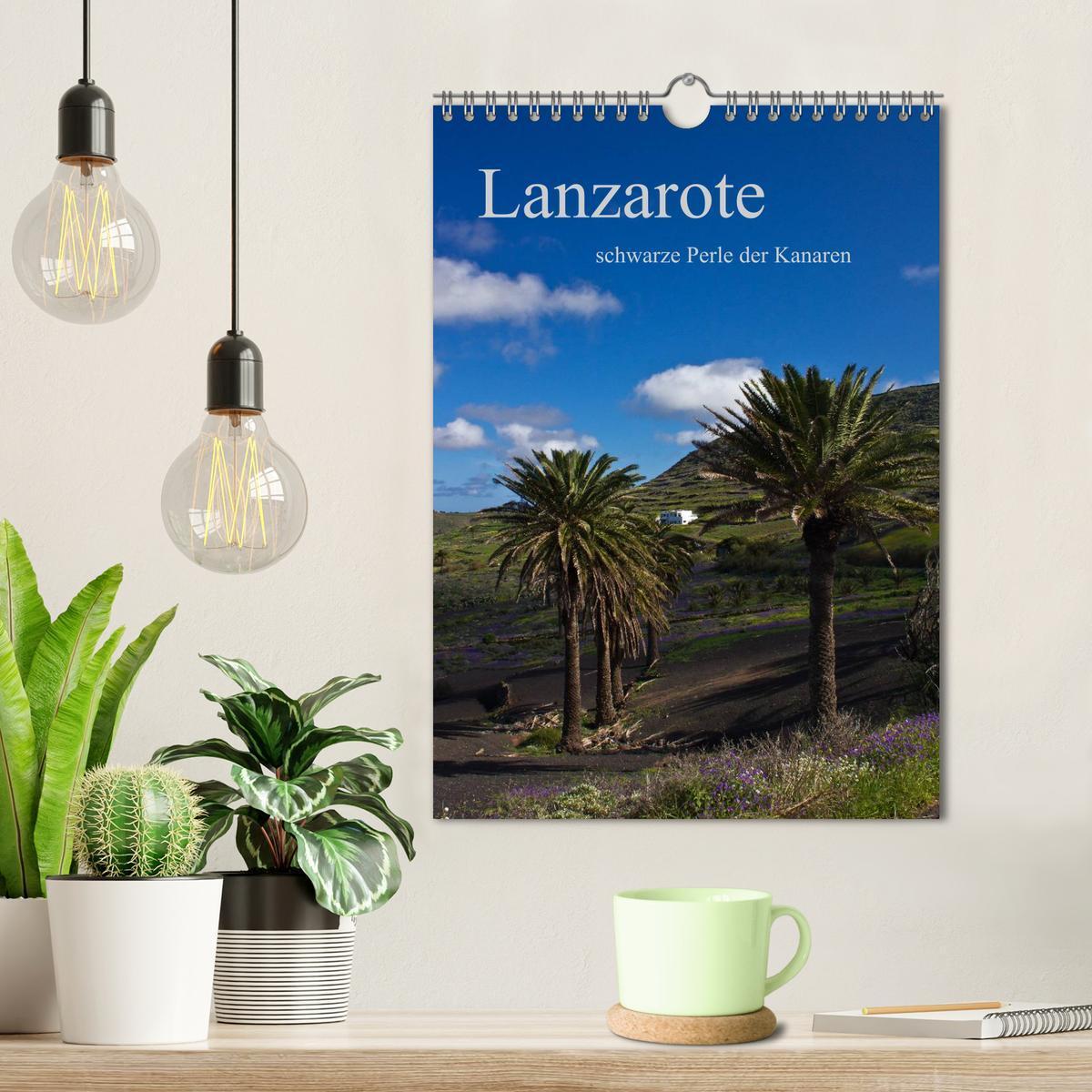 Bild: 9783457082140 | Lanzarote (Wandkalender 2025 DIN A4 hoch), CALVENDO Monatskalender