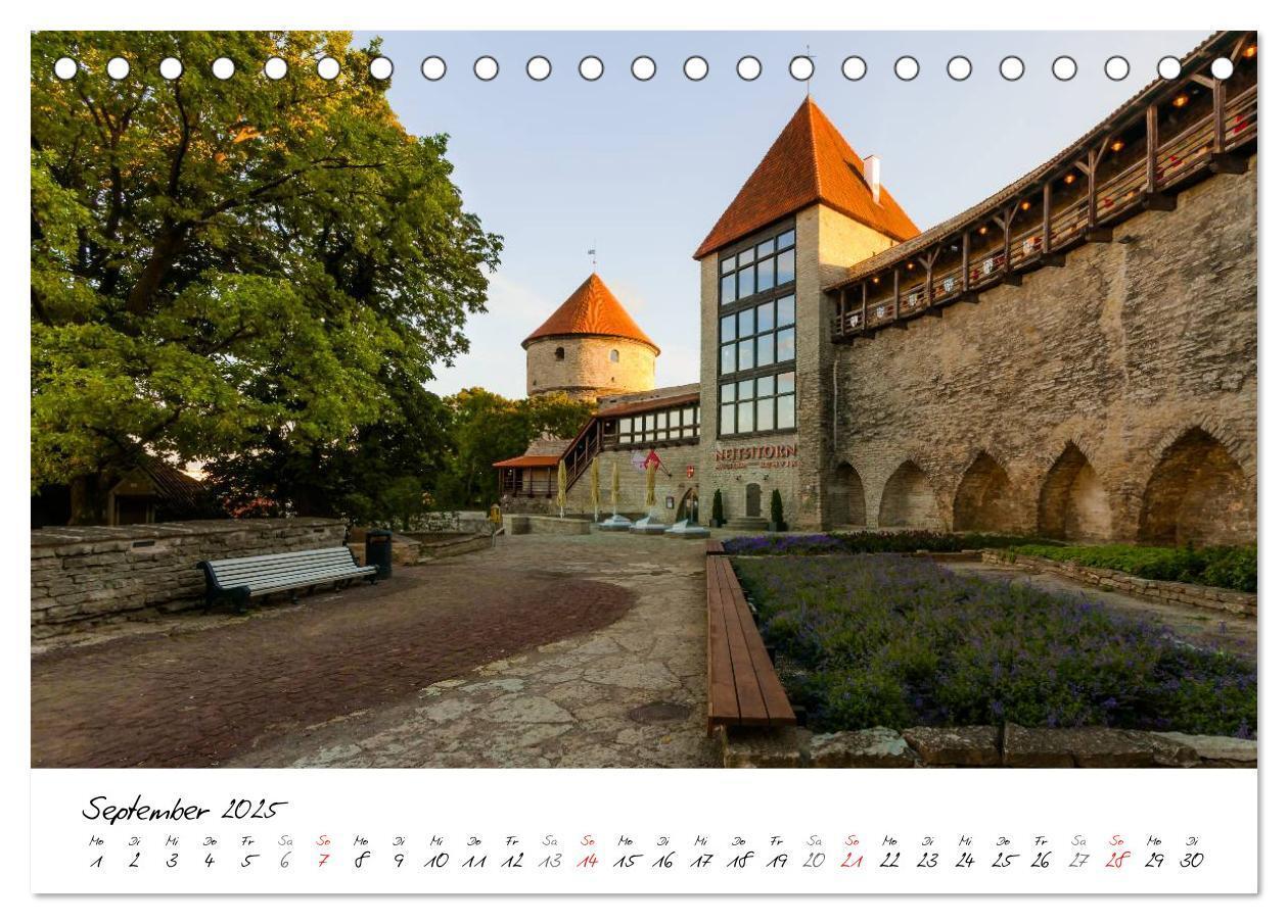 Bild: 9783435651252 | Tallinn Altstadt (Tischkalender 2025 DIN A5 quer), CALVENDO...