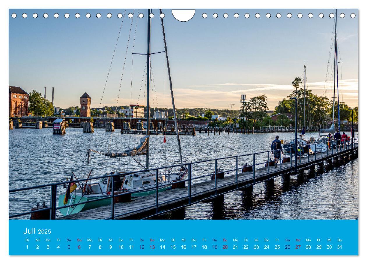 Bild: 9783435084838 | An der Kieler Förde (Wandkalender 2025 DIN A4 quer), CALVENDO...