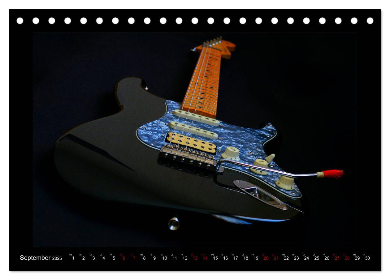 Bild: 9783435343171 | Rockgitarren im Blitzlicht (Tischkalender 2025 DIN A5 quer),...