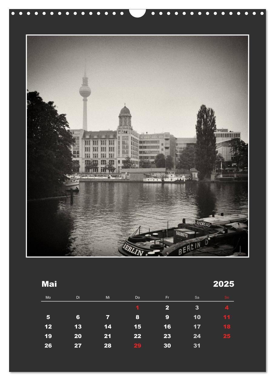 Bild: 9783457078525 | Berlin - Portrait einer Stadt (Wandkalender 2025 DIN A3 hoch),...