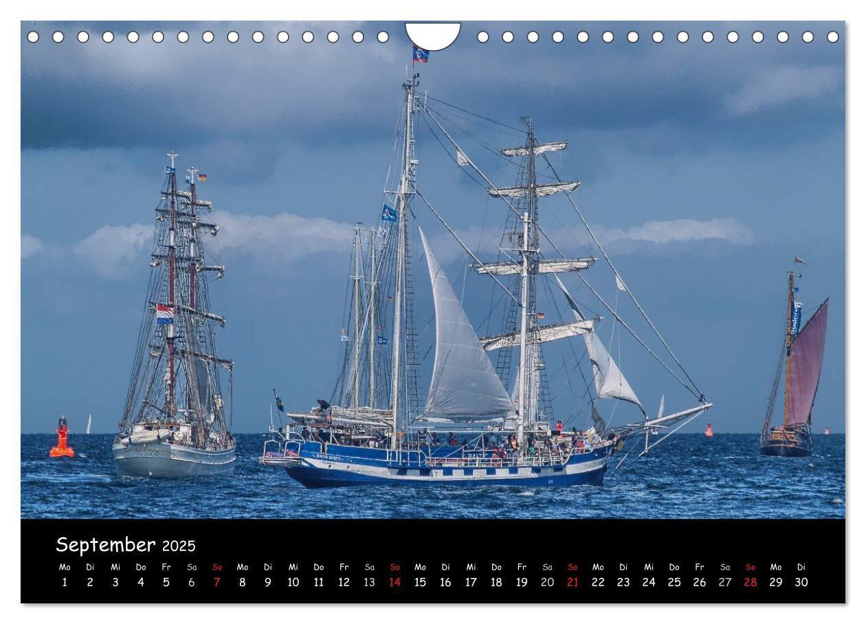 Bild: 9783435767014 | Windjammer vor Warnemünde (Wandkalender 2025 DIN A4 quer), CALVENDO...