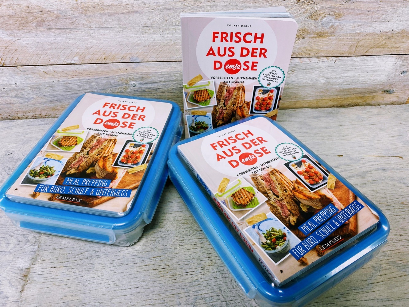 Bild: 9783960583417 | Frisch aus der EMSA-Dose (Set aus Buch + Dose) | Debus | Taschenbuch