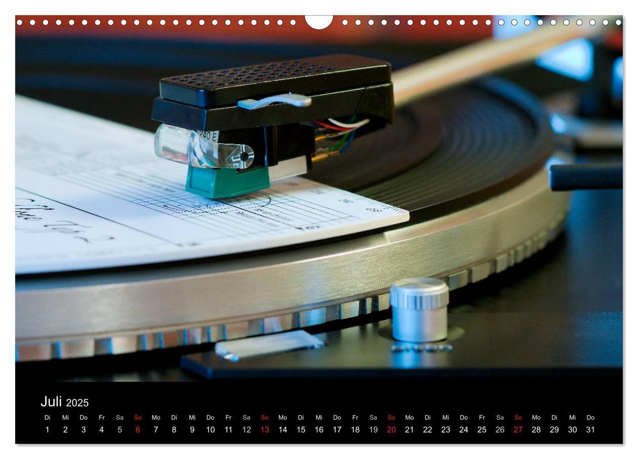 Bild: 9783435695881 | Vintage Turntables Made In Schwarzwald (Wandkalender 2025 DIN A3...