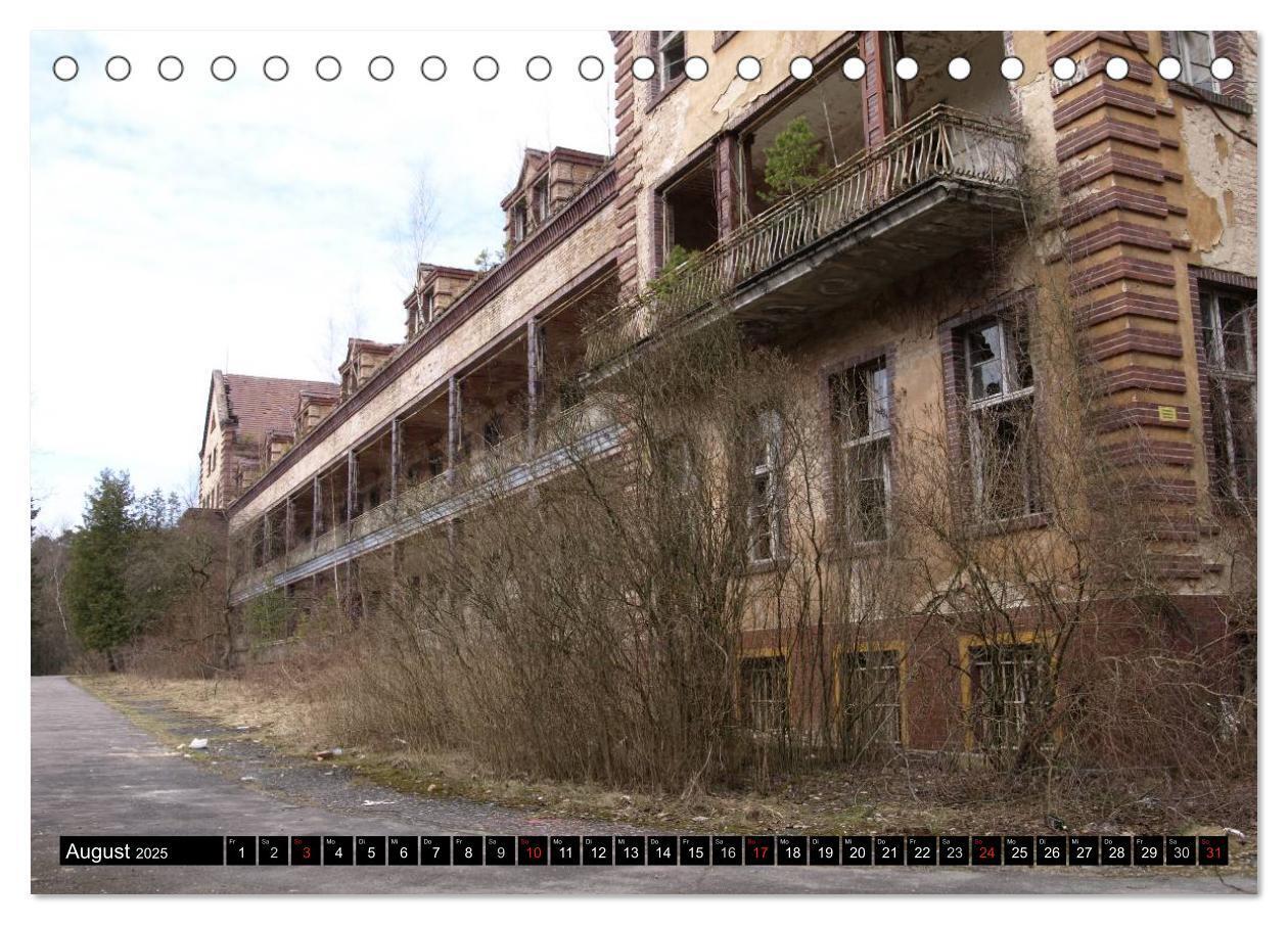 Bild: 9783435689118 | Beelitz Heilstätten-Faszination des Verfalls (Tischkalender 2025...