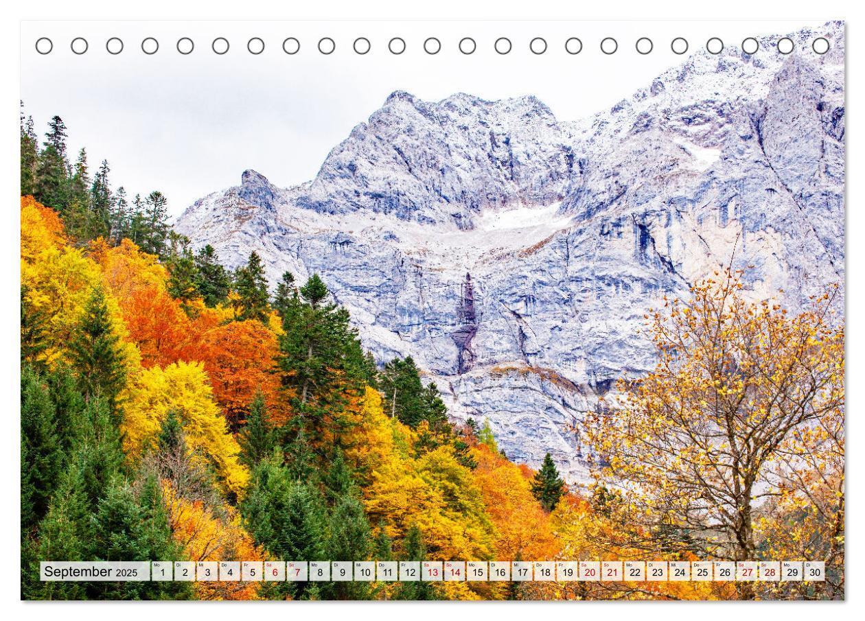 Bild: 9783457037164 | Herbstflammen im Karwendel- und Wettersteingebirge (Tischkalender...