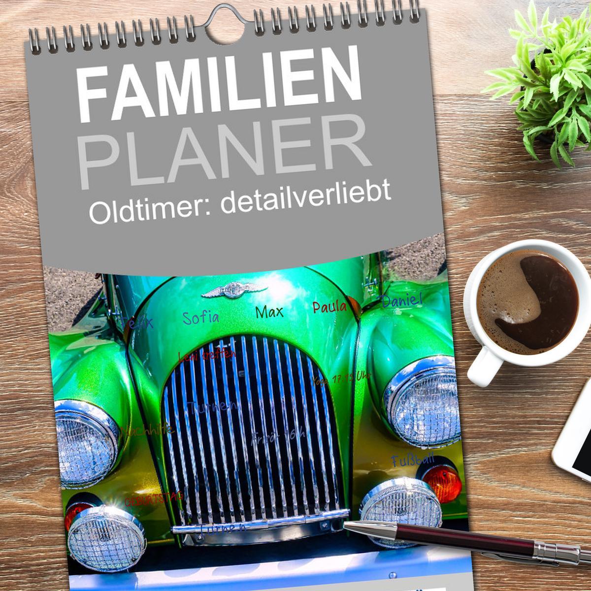 Bild: 9783457103302 | Familienplaner 2025 - Oldtimer: detailverliebt mit 5 Spalten...