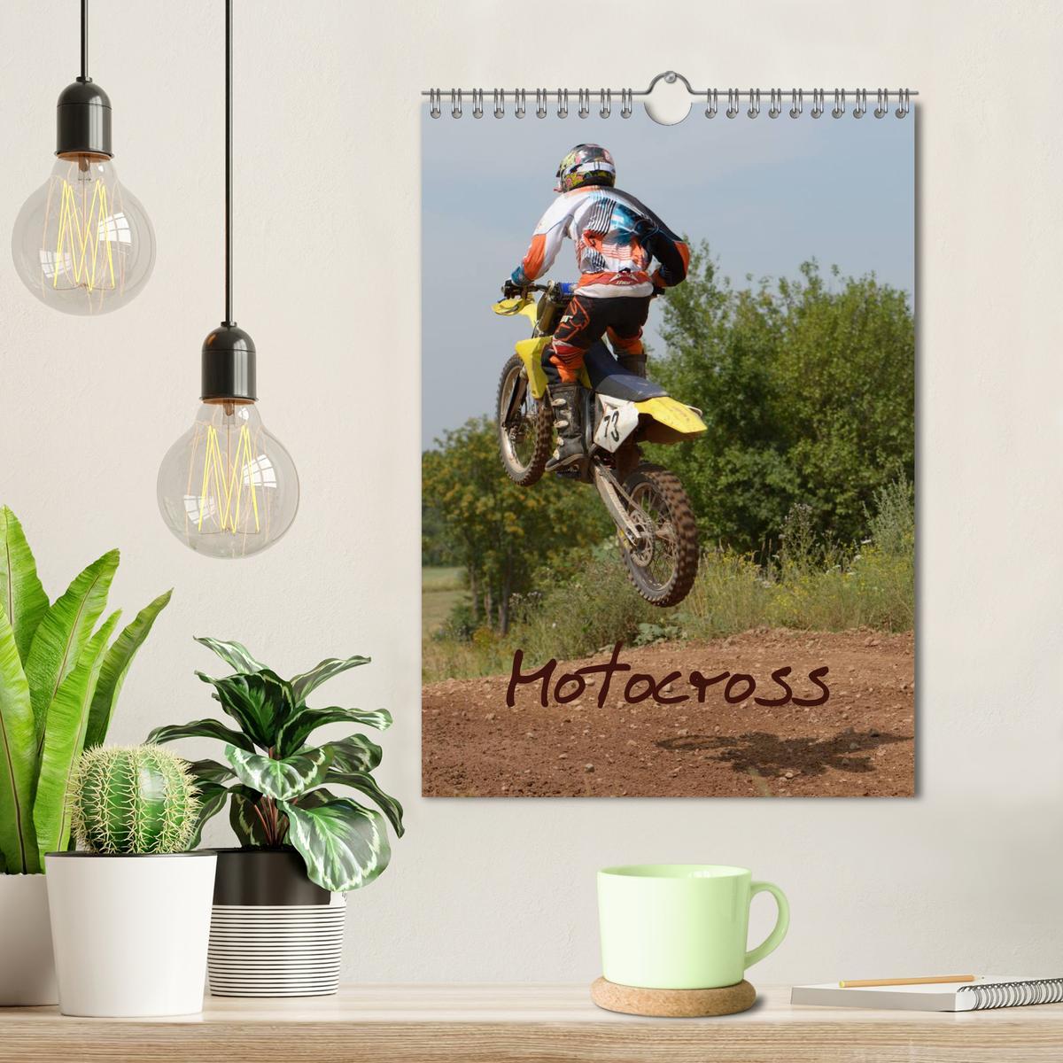 Bild: 9783457079751 | Motocross Terminplaner (Wandkalender 2025 DIN A4 hoch), CALVENDO...