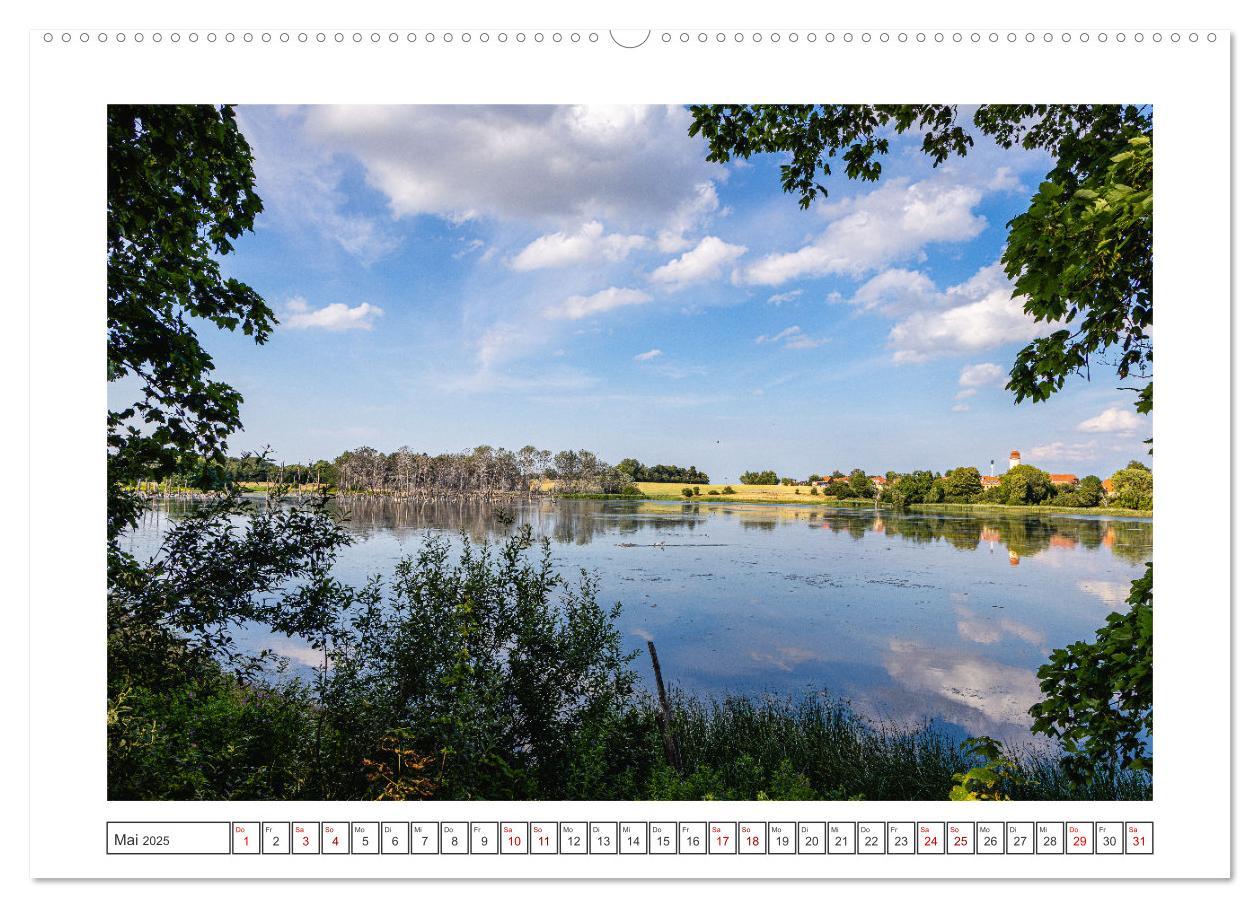 Bild: 9783383864391 | Lolland - Harmonie von Mensch und Natur (Wandkalender 2025 DIN A2...