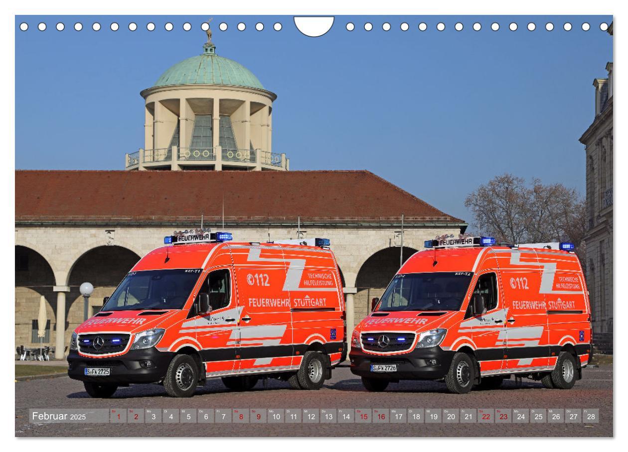 Bild: 9783383968068 | Einsatzfahrzeuge der Feuerwehr Stuttgart (Wandkalender 2025 DIN A4...