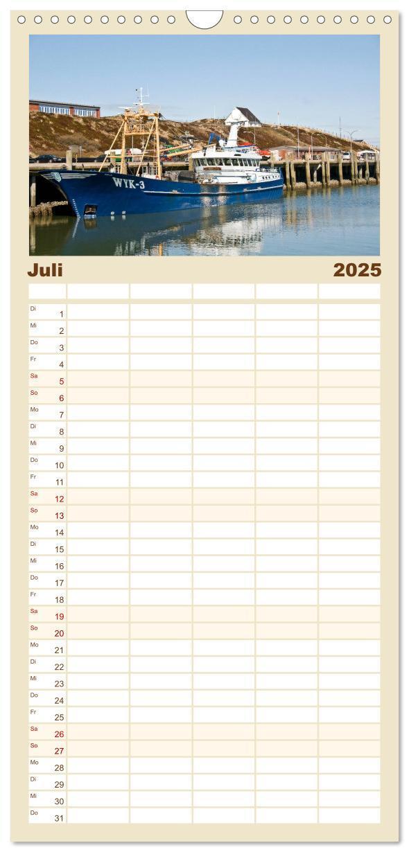 Bild: 9783457107331 | Familienplaner 2025 - Sylt-Momente mit 5 Spalten (Wandkalender, 21...