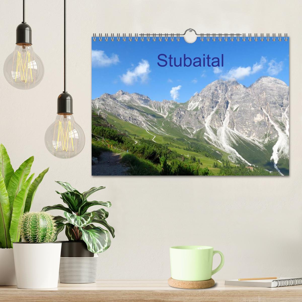 Bild: 9783435740789 | Stubaital (Wandkalender 2025 DIN A4 quer), CALVENDO Monatskalender