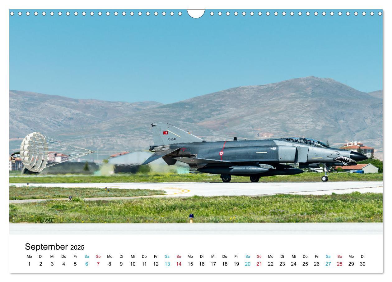 Bild: 9783435065370 | Die letzten McDonnell Douglas F-4 Phantom II (Wandkalender 2025 DIN...