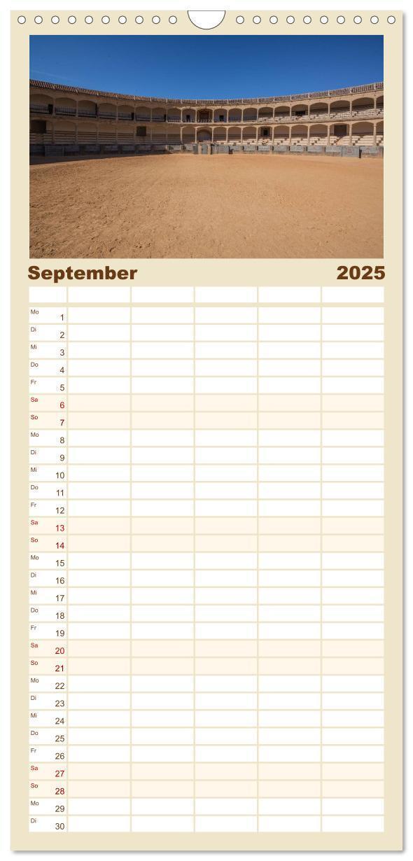 Bild: 9783457113066 | Familienplaner 2025 - Andalusien mit 5 Spalten (Wandkalender, 21 x...