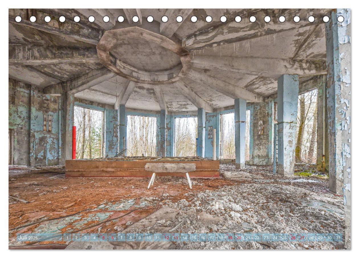 Bild: 9783435244126 | Tschernobyl - Die Sperrzone um das Atomkraftwerk (Tischkalender...