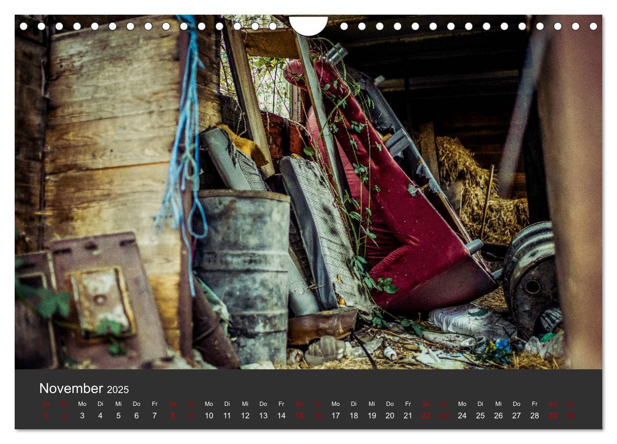 Bild: 9783435217830 | Verlassene Orte - Ein Lost Places Kalender (Wandkalender 2025 DIN...