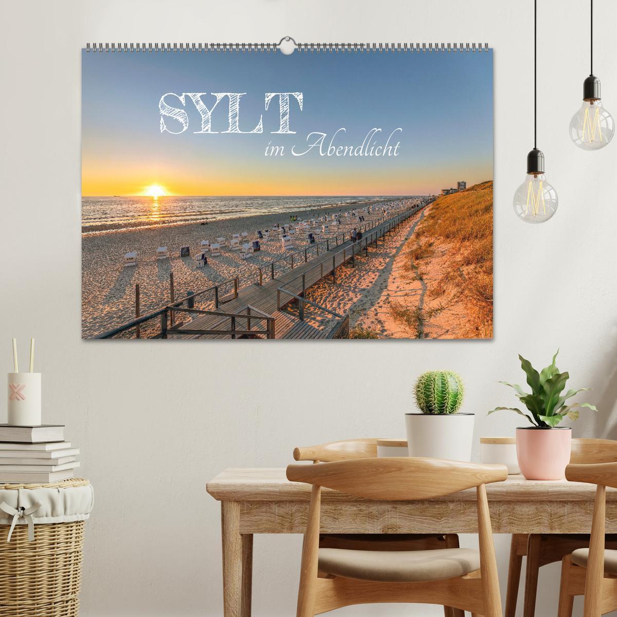 Bild: 9783383941603 | Sylt im Abendlicht (Wandkalender 2025 DIN A2 quer), CALVENDO...