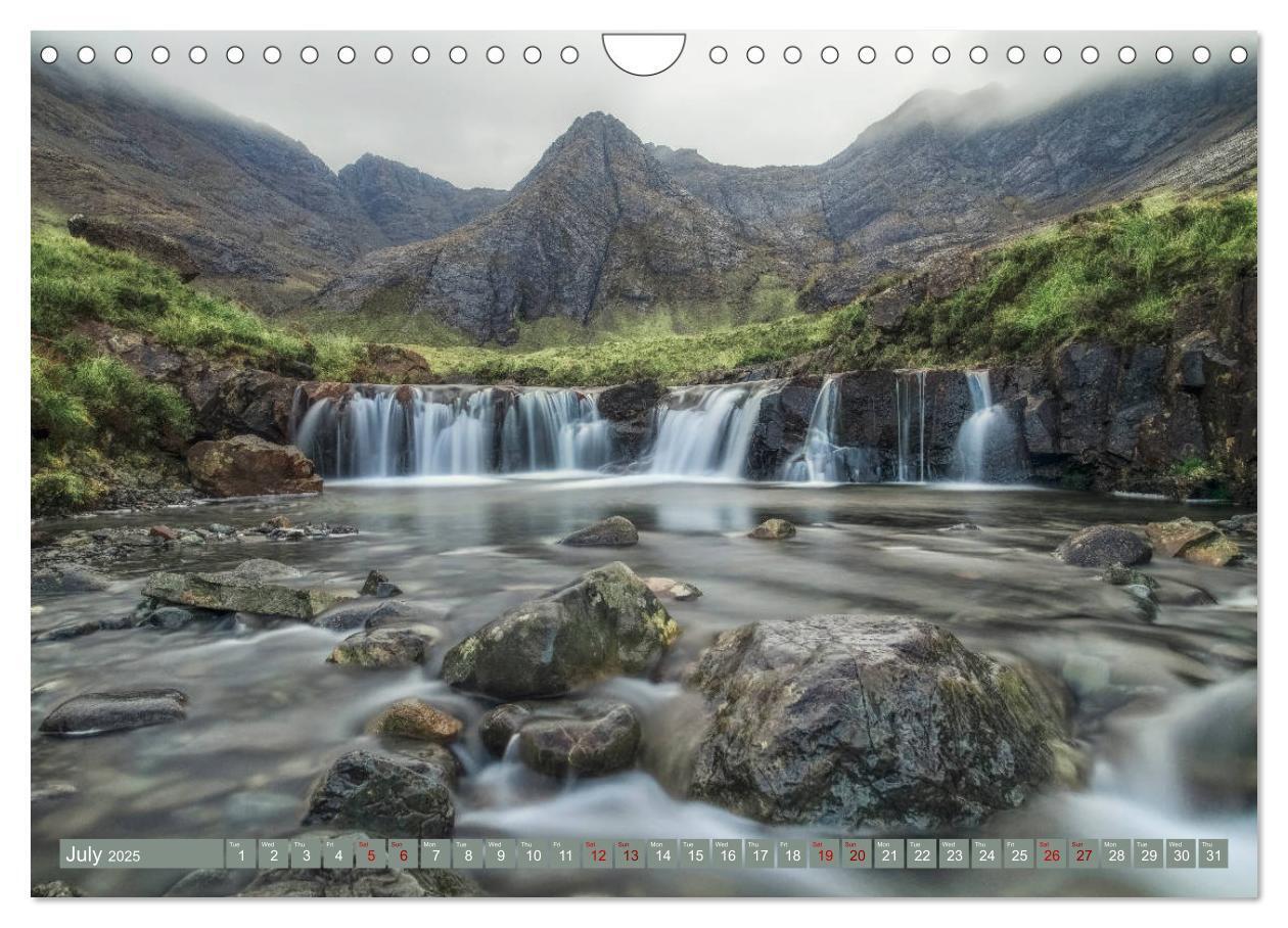 Bild: 9781325946518 | Isle of Skye (Wall Calendar 2025 DIN A4 landscape), CALVENDO 12...