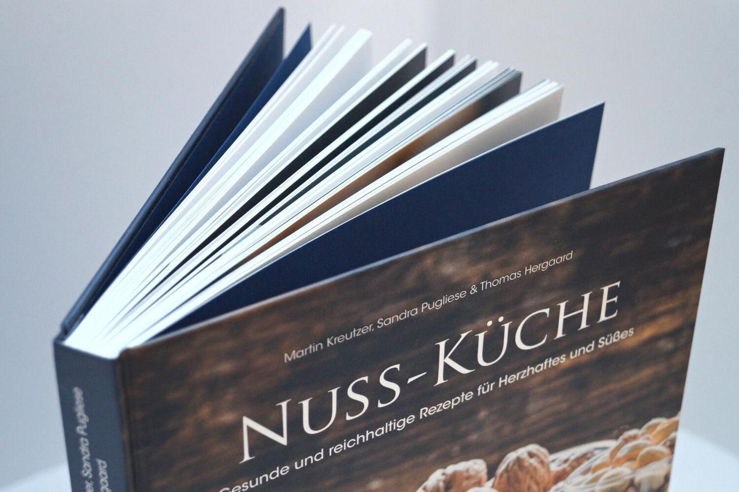 Bild: 9783784357294 | Nuss-Küche | Martin Kreutzer (u. a.) | Buch | 168 S. | Deutsch | 2022