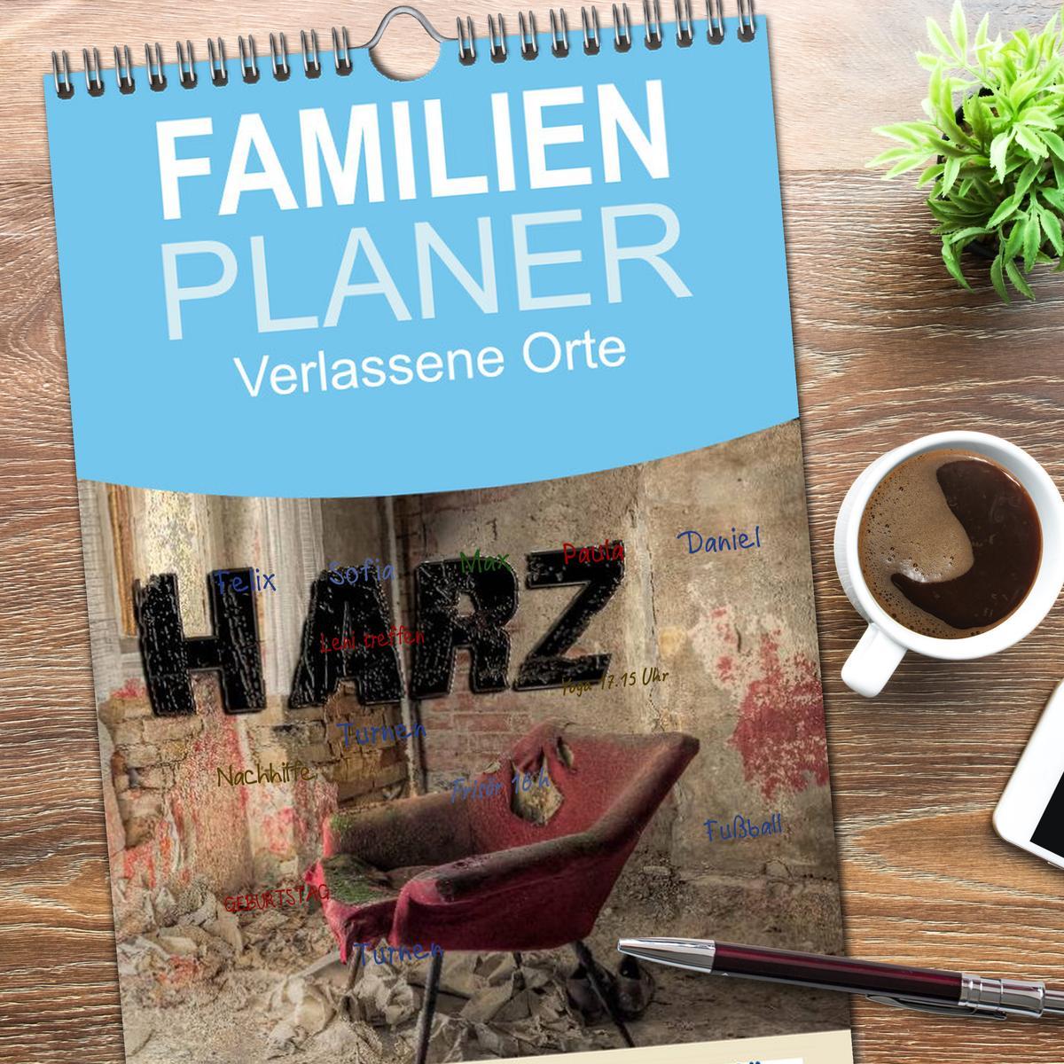 Bild: 9783457125779 | Familienplaner 2025 - Verlassene Orte im Harz mit 5 Spalten...