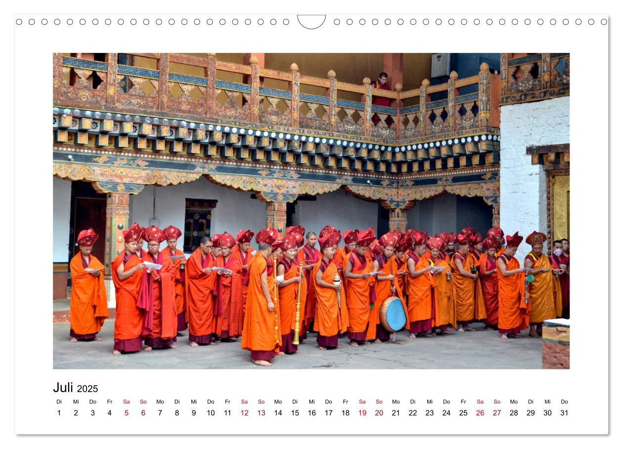 Bild: 9783435127290 | Bhutan ¿ Berge, Buddhismus &amp; Bruttonationalglück (Wandkalender 2025...