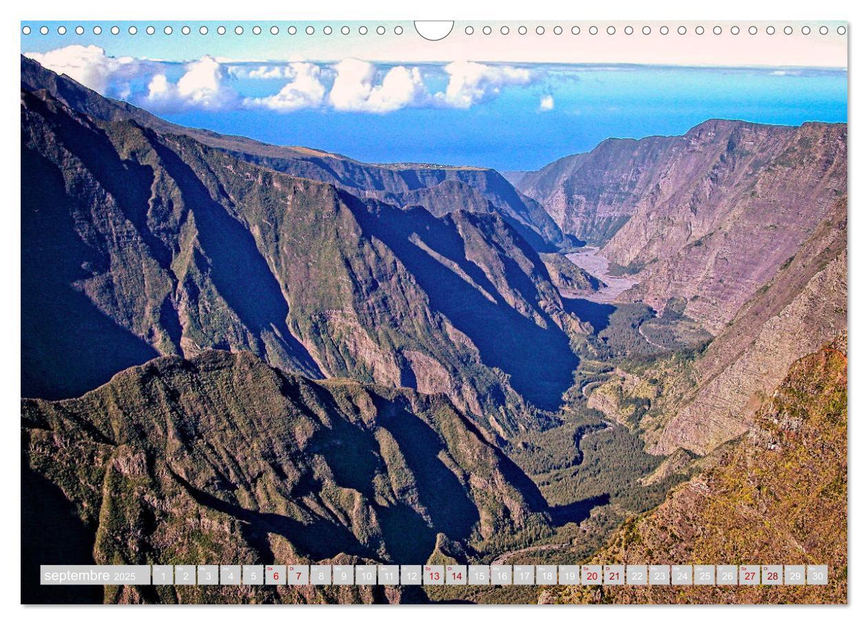 Bild: 9781325937264 | La Réunion, Au centre du volcan (Calendrier mural 2025 DIN A3...