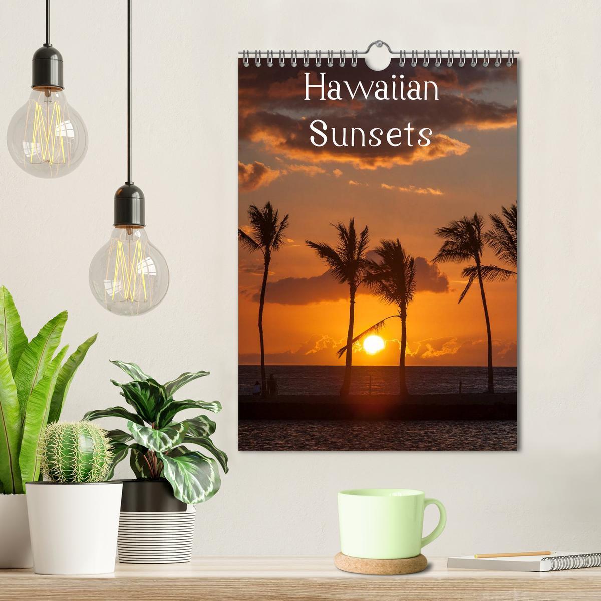 Bild: 9783457073155 | Hawaiian Sunsets (Wandkalender 2025 DIN A4 hoch), CALVENDO...