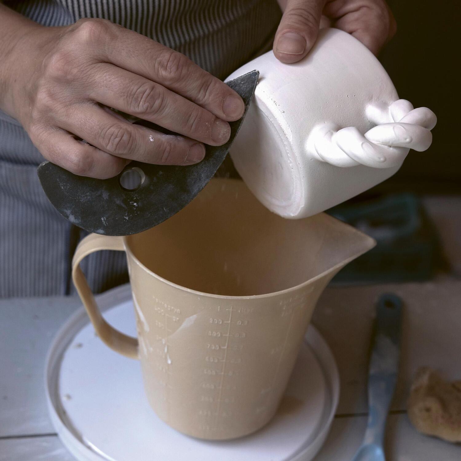 Bild: 9783735852915 | Töpfern mit der Töpferscheibe | Techniken. Materialien. Projekte