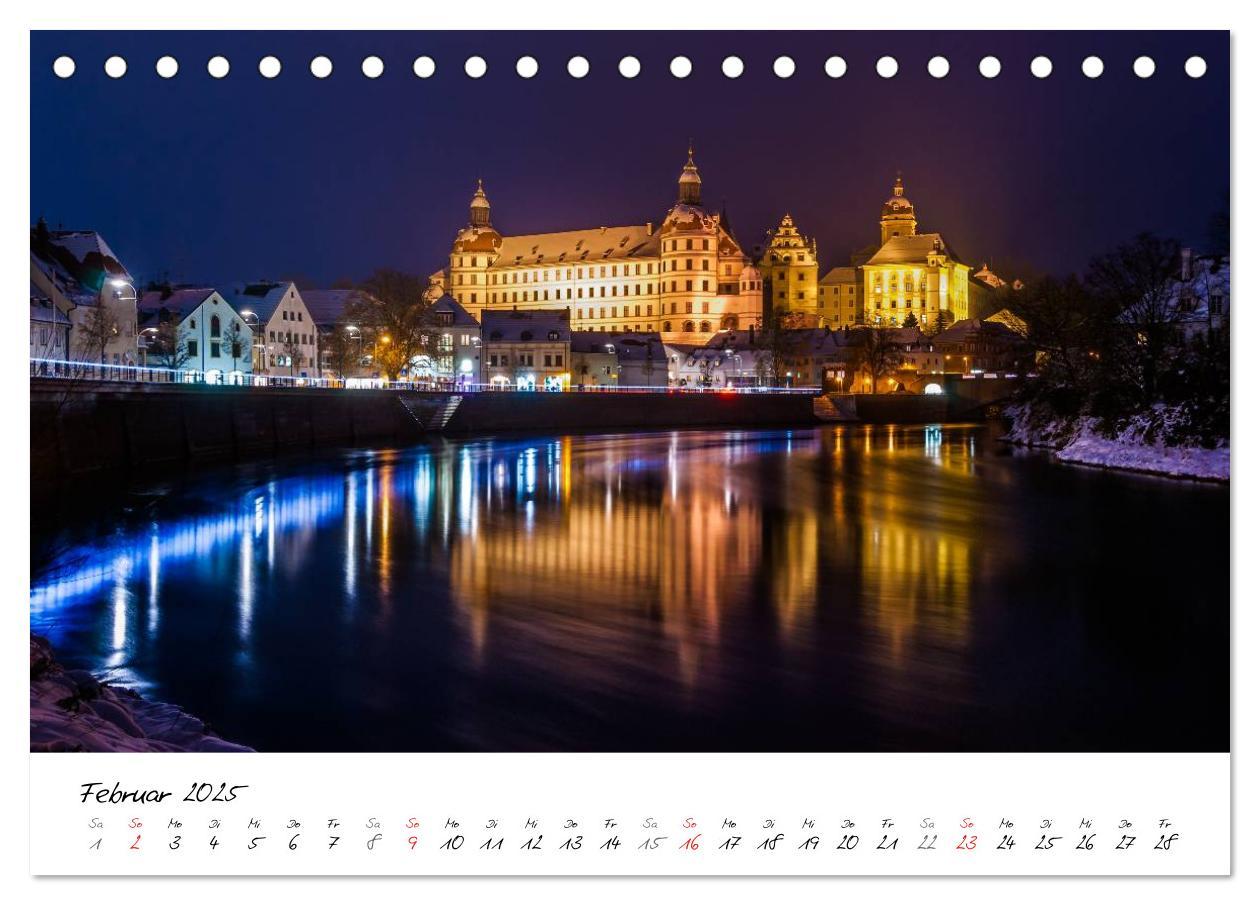 Bild: 9783435677818 | Romantisches Neuburg an der Donau (Tischkalender 2025 DIN A5 quer),...