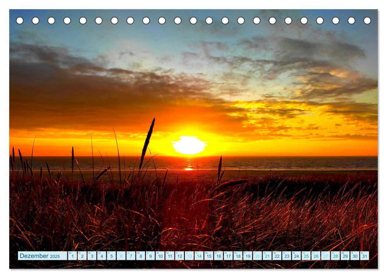 Bild: 9783435080007 | Beach Light Inspiration (Tischkalender 2025 DIN A5 quer), CALVENDO...