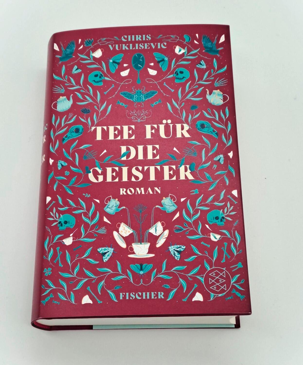 Bild: 9783758700019 | Tee für die Geister | Roman | Chris Vuklisevic | Buch | 464 S. | 2024