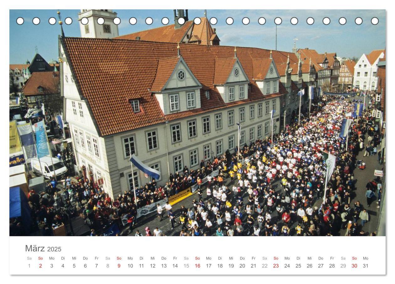 Bild: 9783435694020 | CELLE entdecken (Tischkalender 2025 DIN A5 quer), CALVENDO...