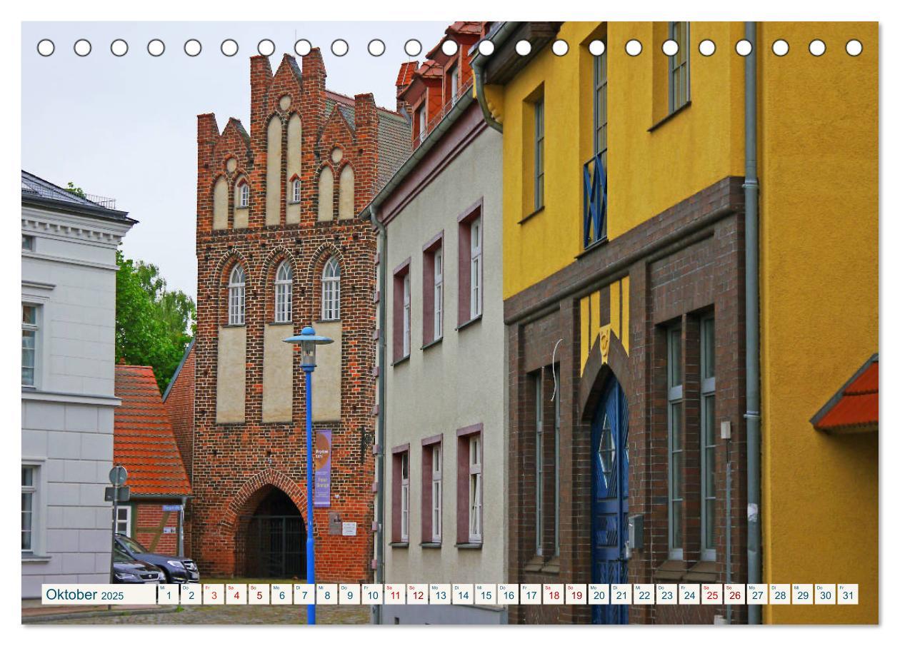 Bild: 9783435369133 | Wittenberge an der Elbe (Tischkalender 2025 DIN A5 quer), CALVENDO...