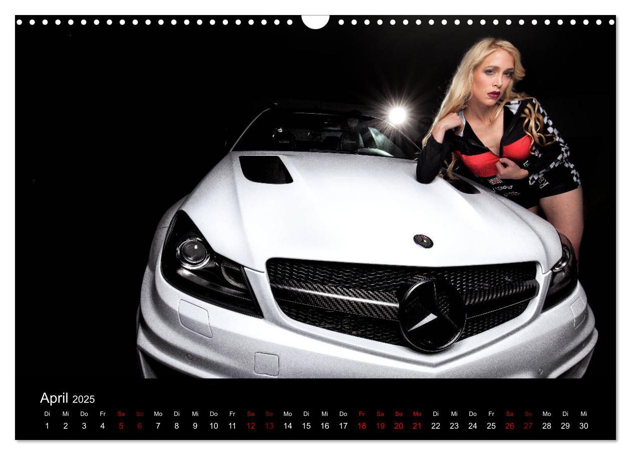 Bild: 9783435396825 | Cars and Girls (Wandkalender 2025 DIN A3 quer), CALVENDO...