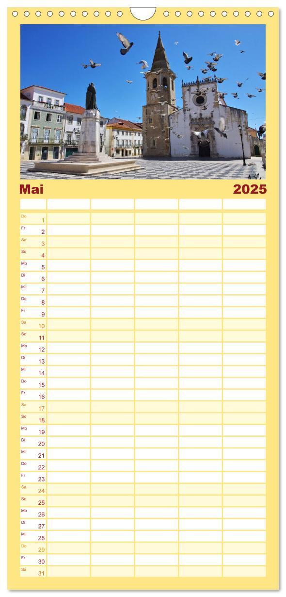 Bild: 9783457119150 | Familienplaner 2025 - Portugal mit 5 Spalten (Wandkalender, 21 x 45...