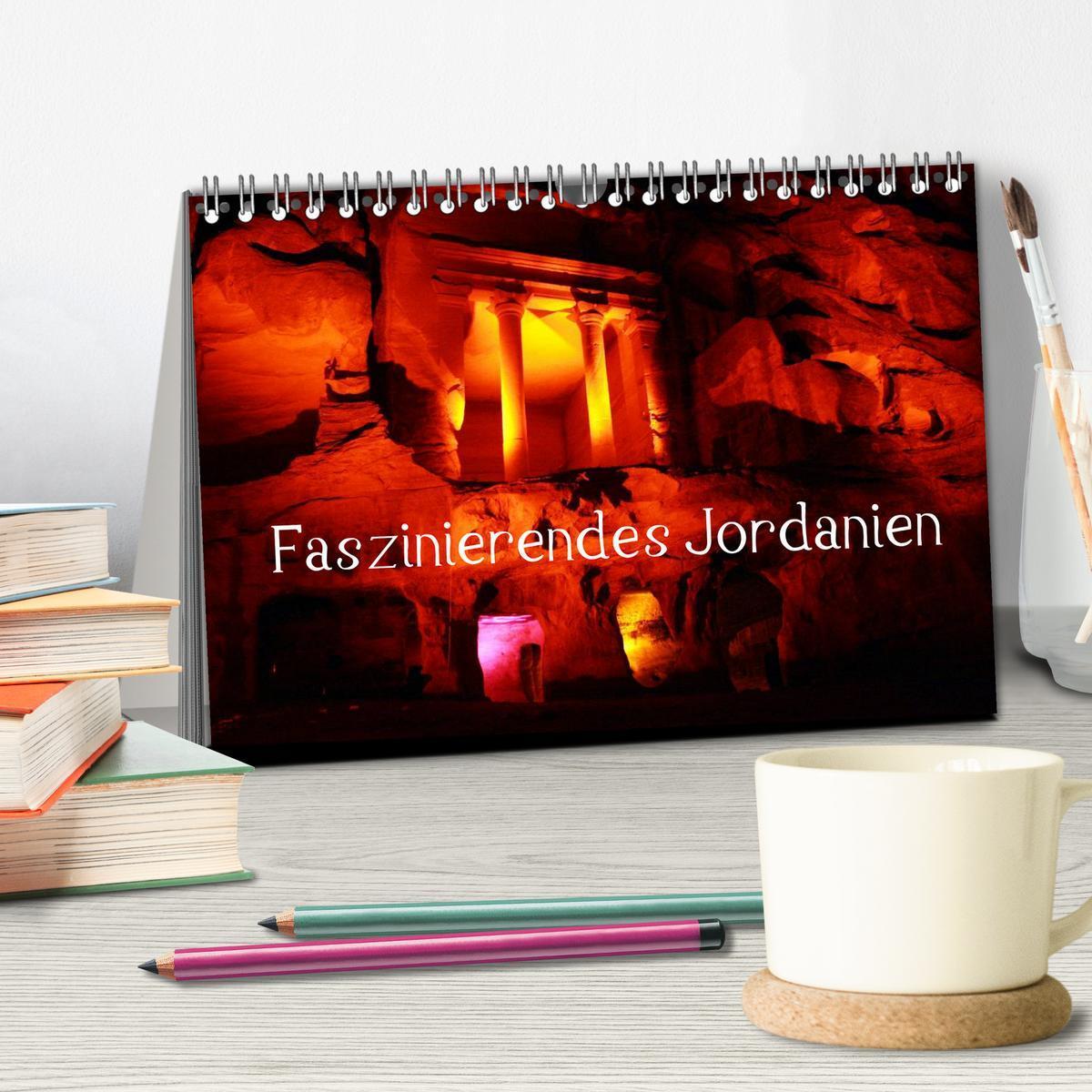 Bild: 9783435641239 | Faszinierendes Jordanien (Tischkalender 2025 DIN A5 quer), CALVENDO...