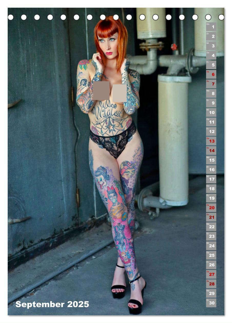 Bild: 9783457144220 | Beauty Tattoo Girls (Tischkalender 2025 DIN A5 hoch), CALVENDO...