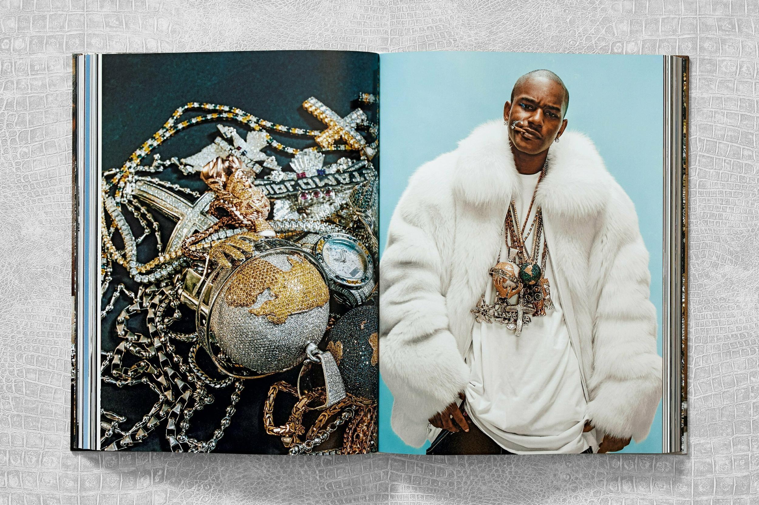 Bild: 9783836584975 | Ice Cold. A Hip-Hop Jewelry History | Vikki Tobak | Buch | 388 S.