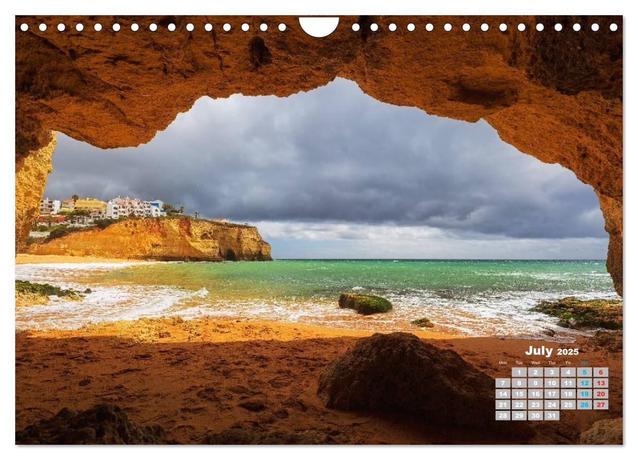 Bild: 9781325951383 | ALGARVE Portugals red coast (Wall Calendar 2025 DIN A4 landscape),...