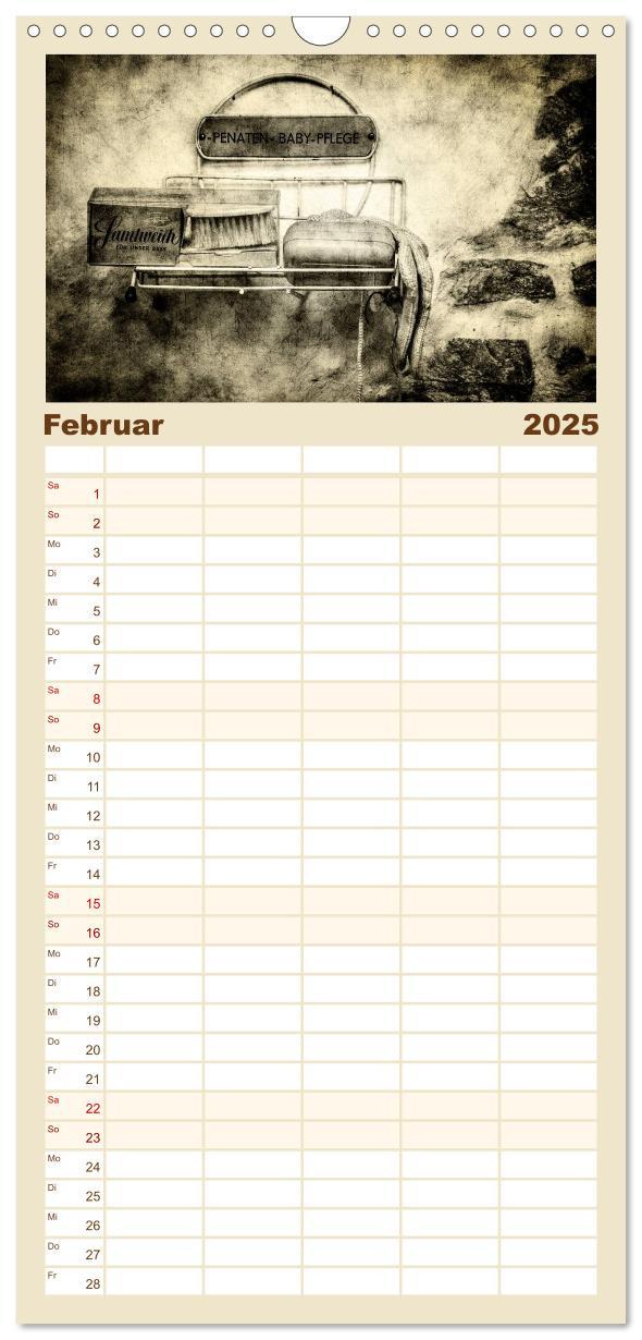 Bild: 9783457123362 | Familienplaner 2025 - Retro mit 5 Spalten (Wandkalender, 21 x 45...