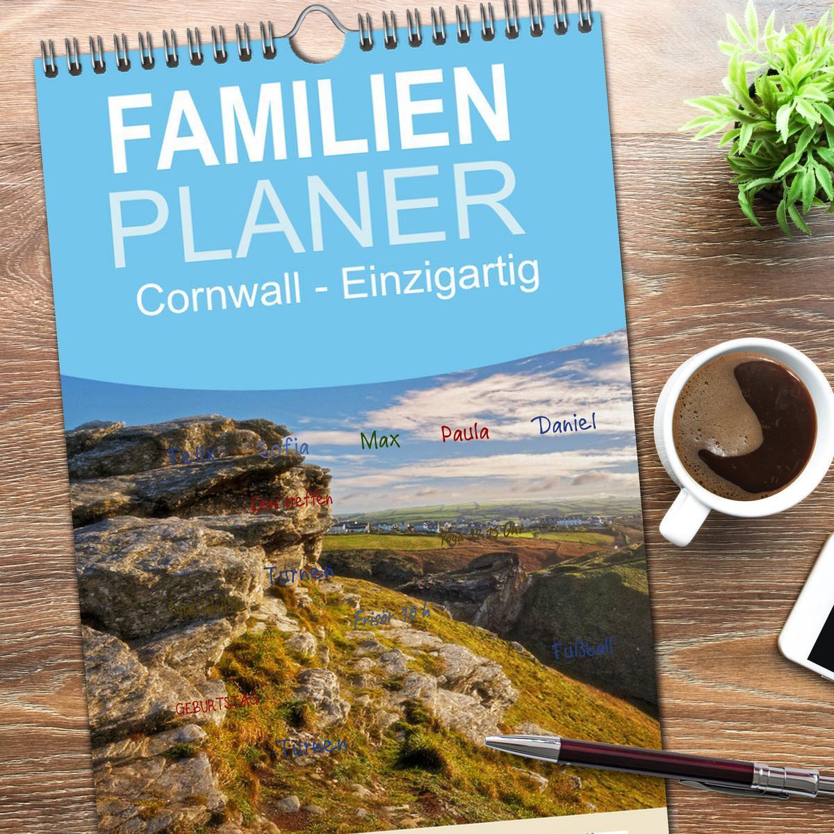 Bild: 9783457101520 | Familienplaner 2025 - Cornwall - Einzigartig mit 5 Spalten...