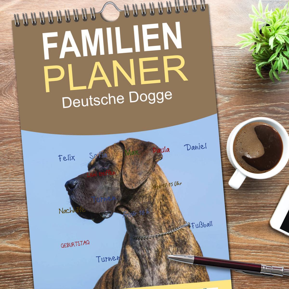 Bild: 9783457113523 | Familienplaner 2025 - Deutsche Dogge mit 5 Spalten (Wandkalender,...