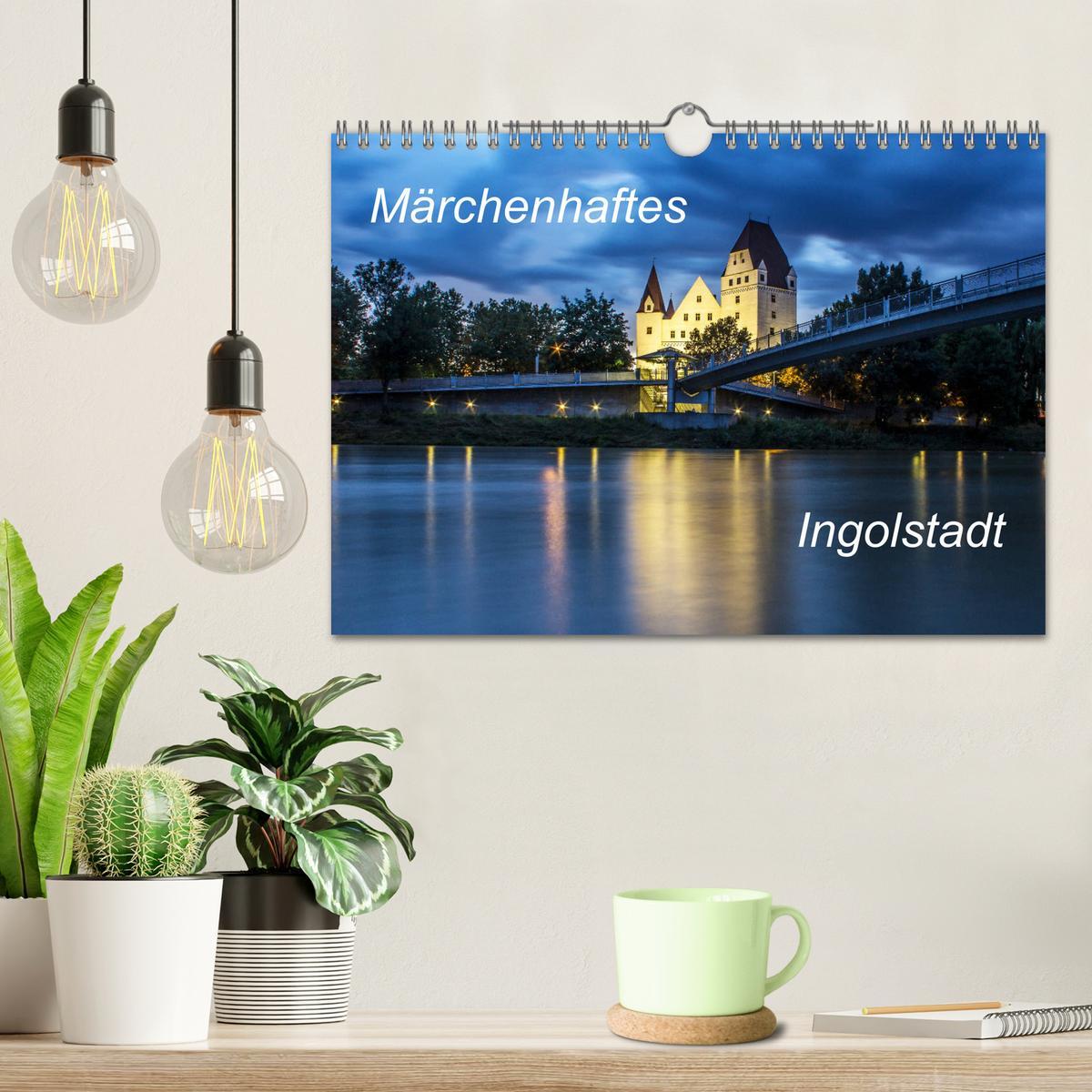 Bild: 9783435355600 | Märchenhaftes Ingolstadt (Wandkalender 2025 DIN A4 quer), CALVENDO...