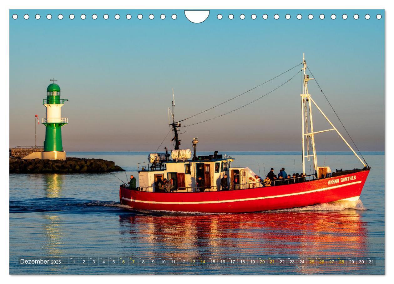 Bild: 9783383861970 | Maritime Impressionen Warnemünde (Wandkalender 2025 DIN A4 quer),...