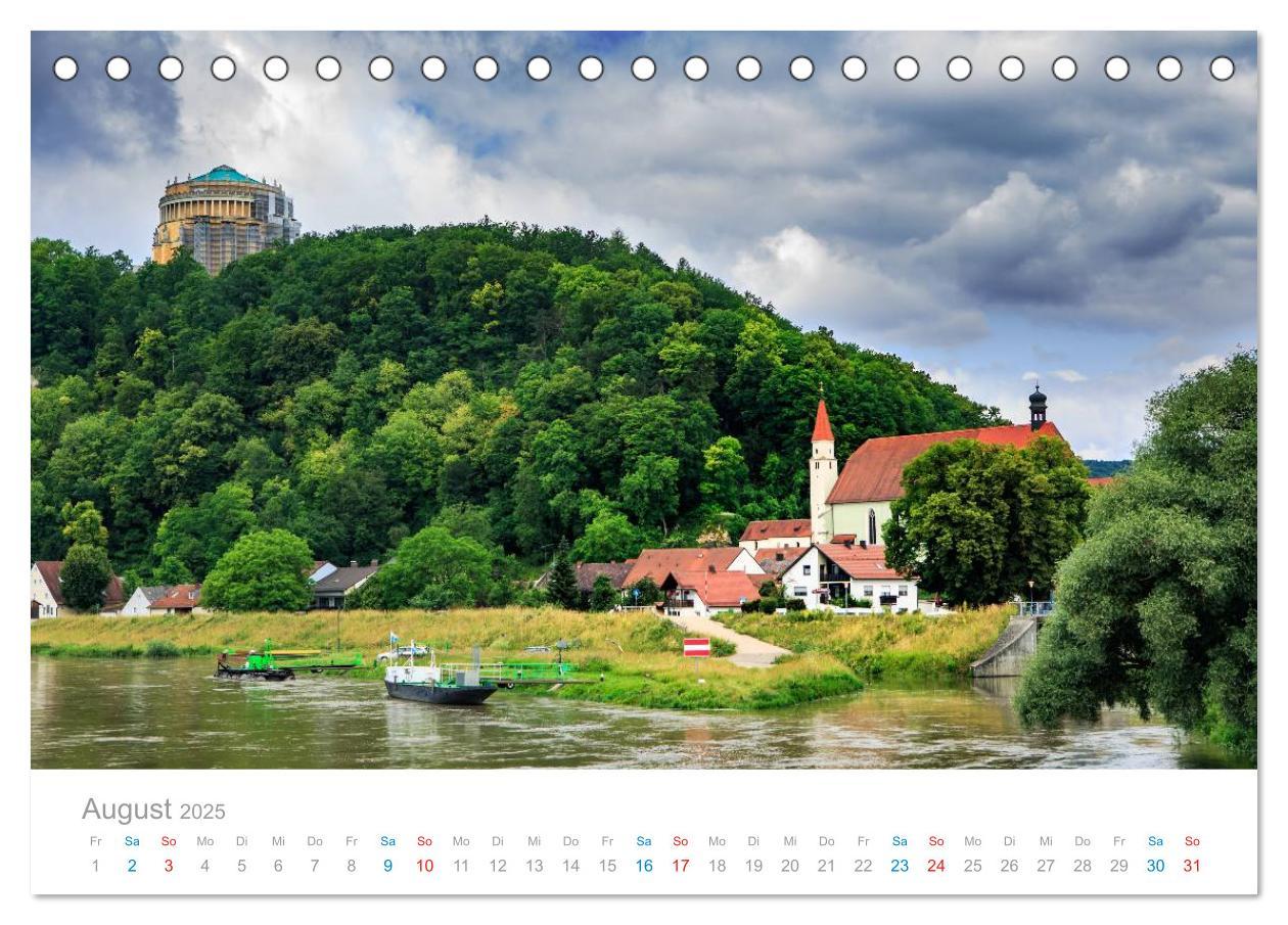 Bild: 9783435477326 | Regensburg - Welterbestadt an der Donau (Tischkalender 2025 DIN A5...