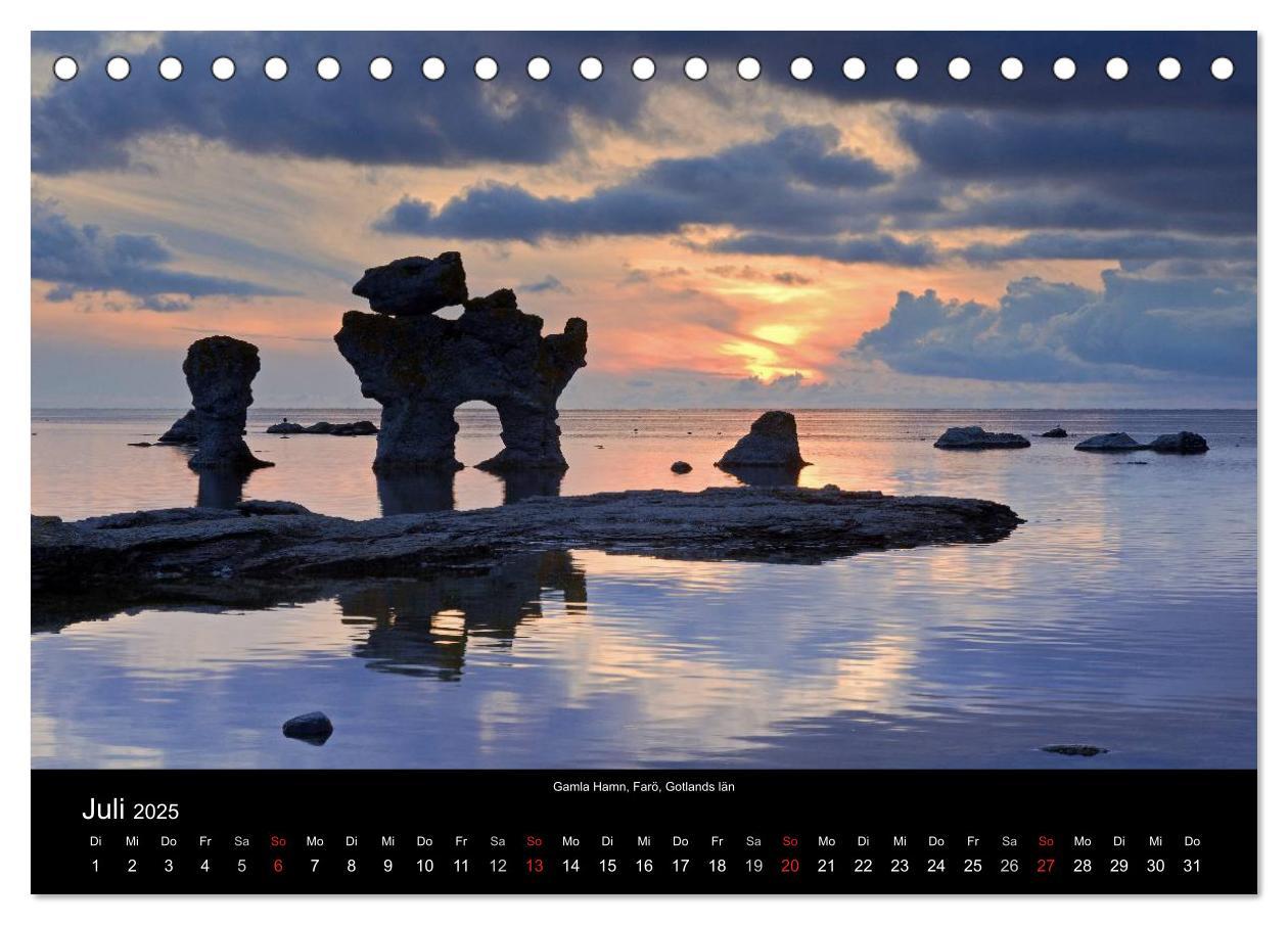 Bild: 9783435563845 | Südschweden (Tischkalender 2025 DIN A5 quer), CALVENDO Monatskalender