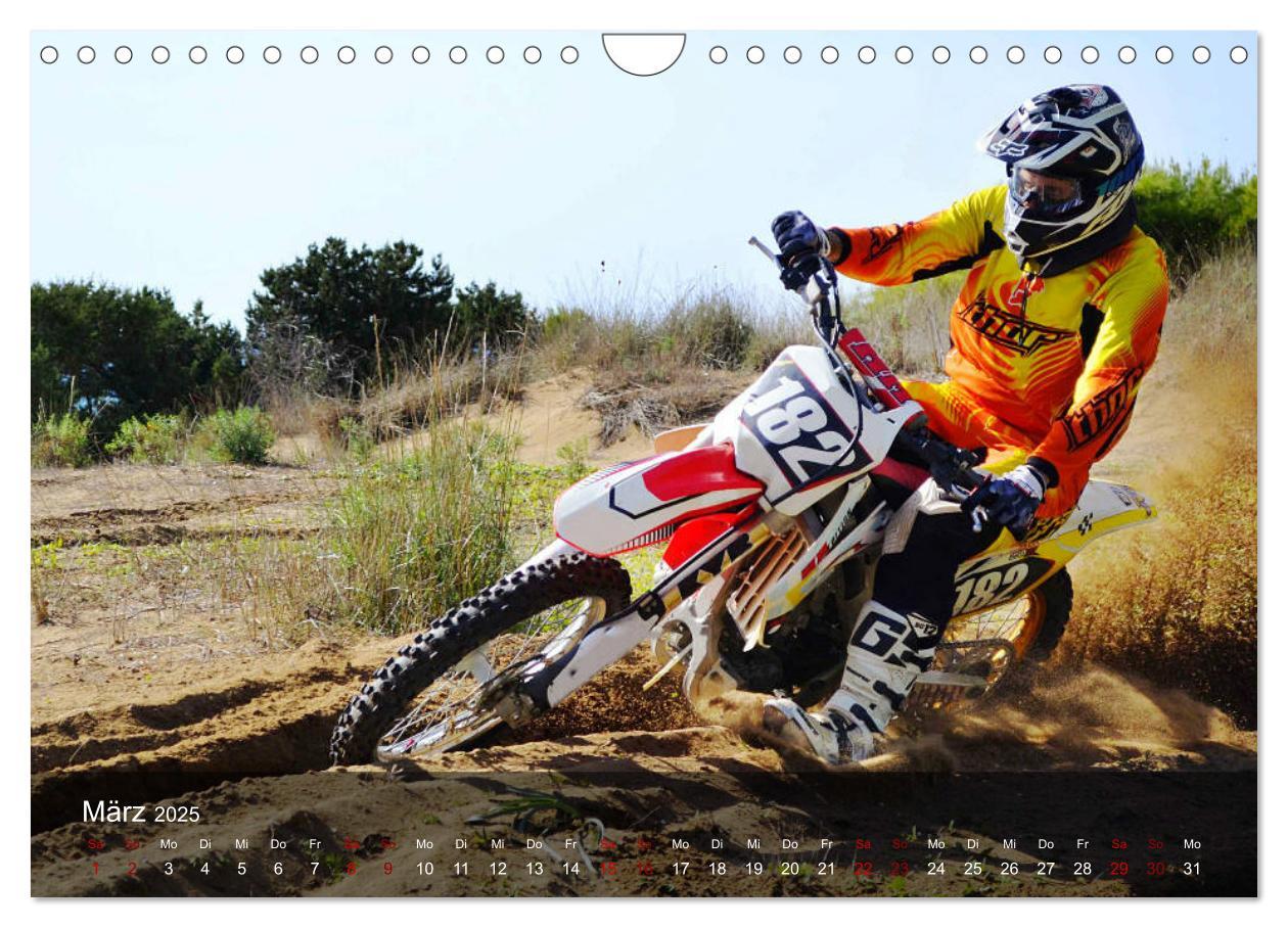 Bild: 9783435328772 | Motocross - Adrenalin pur (Wandkalender 2025 DIN A4 quer), CALVENDO...