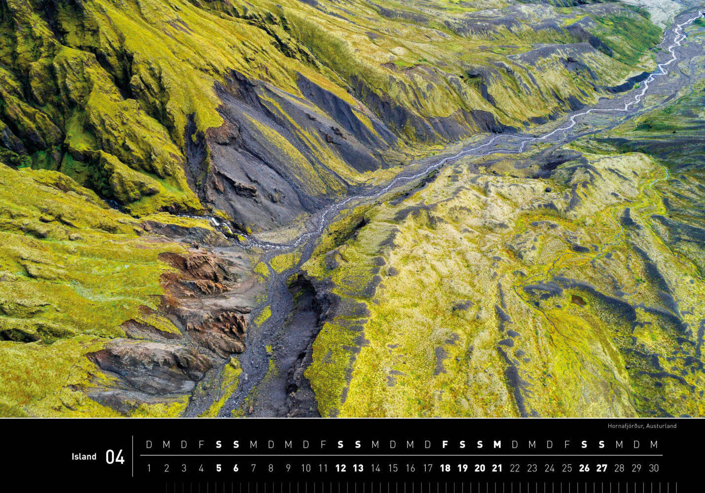 Bild: 9783968555140 | 360° Island Premiumkalender 2025 | Gerhard Zwerger-Schoner | Kalender